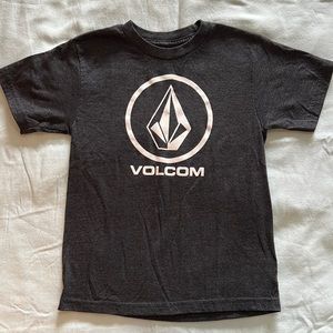 Volcom boy’s shirt